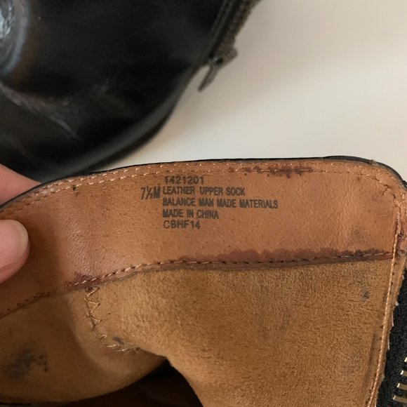 Sofft Zip-Up Ankle Boots - Picture 5 of 5